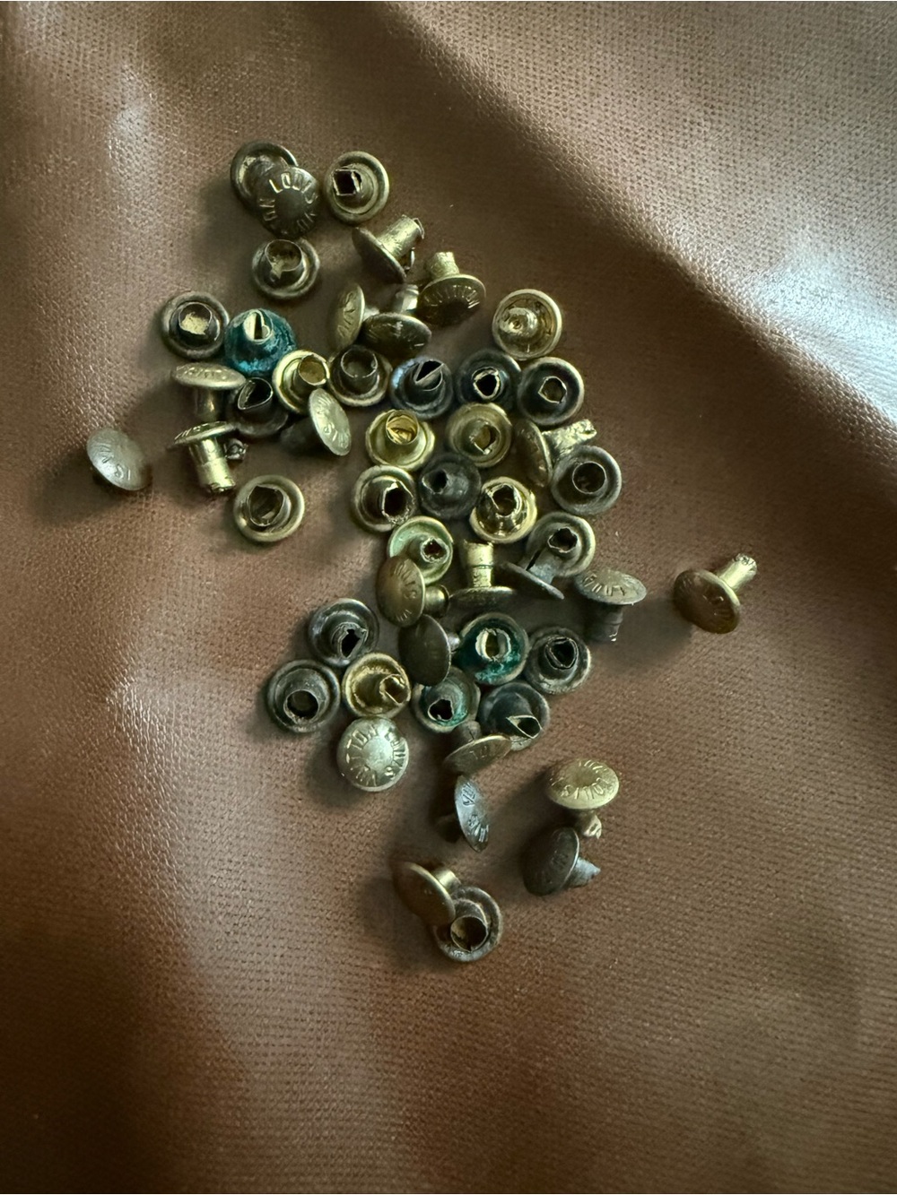 Louis Vuitton rivets and Brass Hardware - Picture 3 of 4